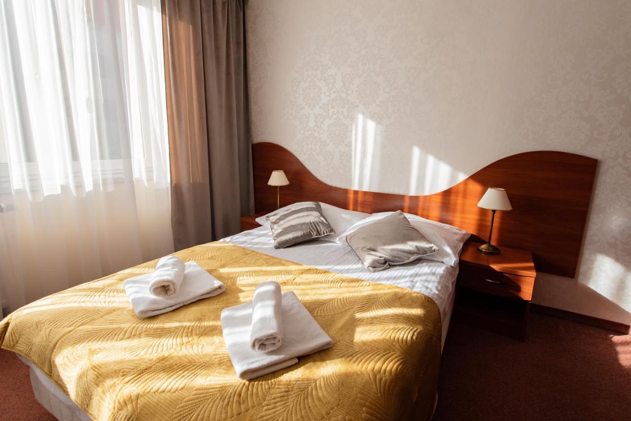 Hotel Grand Felix Cracovia Exterior foto