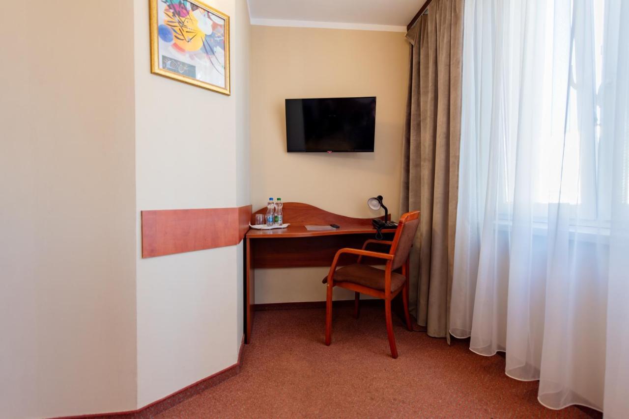Hotel Grand Felix Cracovia Exterior foto