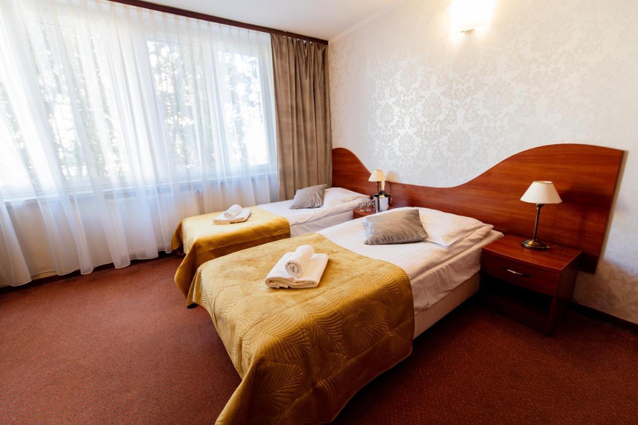Hotel Grand Felix Cracovia Exterior foto